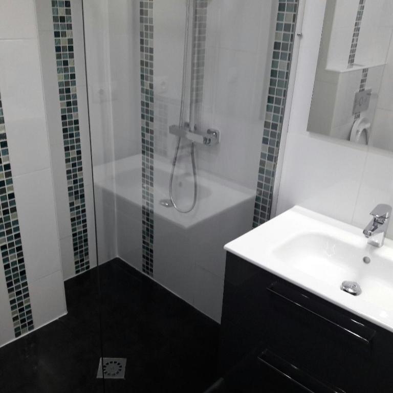 Habitaciones En Ronda Castro Urdiales Dış mekan fotoğraf